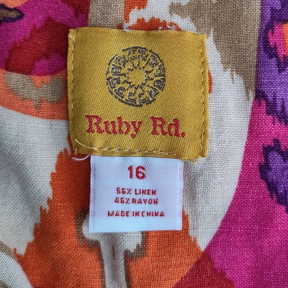 Ruby Rd. Abstract Linen Blend Shirt Size 16 Red & Tan - Picture 3 of 8